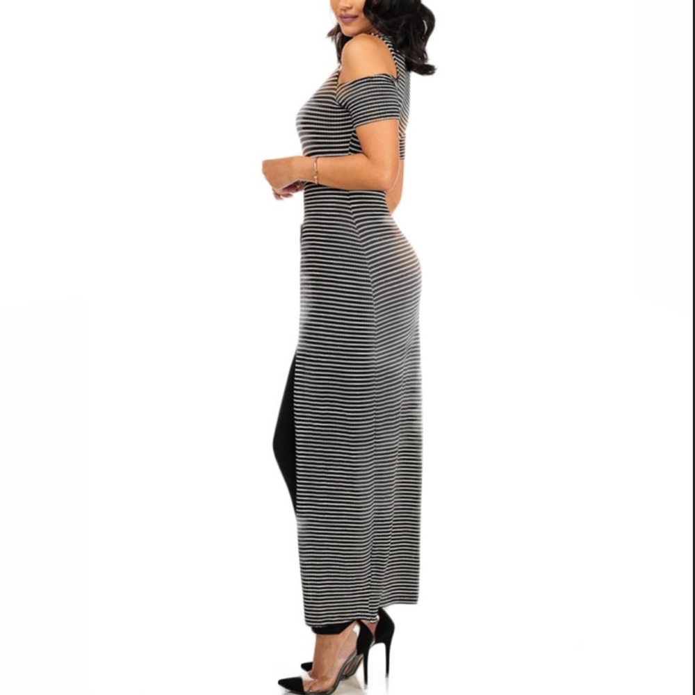 Maxi Off-Shoulder Top - Picture 3 of 7
